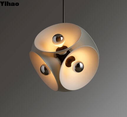 खरीदें पीतल शरीर समायोज्य ऊंचाई लटकन प्रकाश आधुनिक लक्जरी झूमर के लिए 50000 घंटे जीवनकाल के साथ ऑनलाइन निर्माण