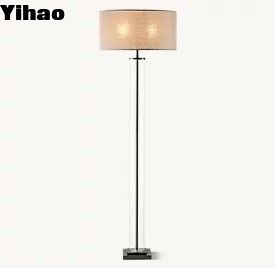 लिविंग रूम एल्यूमीनियम बेस समकालीन फर्श लैंप 12*6*4 इंच