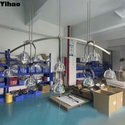 Yihao फैक्टरी प्रत्यक्ष पीतल शरीर क्रिस्टल छाया झूमर लक्जरी होटल और घर प्रकाश व्यवस्था के लिए 3500K गर्म सफेद एलईडी के साथ